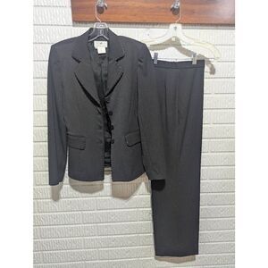 Vertigo Paris Women's Gray With Braid Trim Solid Blazer & Pant Suit Size S